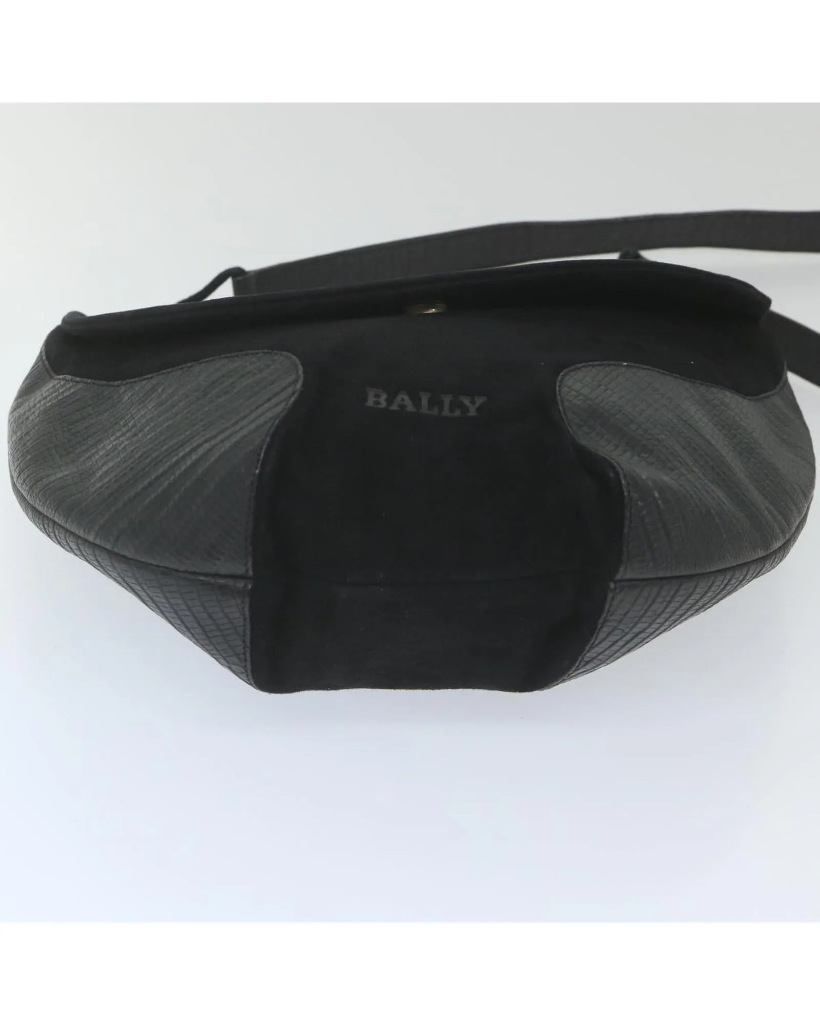 Black Suede Shoulder Bag with 50cm Drop - Rank C