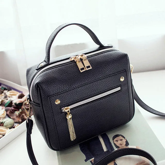 Retro Female Minimalist Crossbody Bag Small Women Shoulder Bag Tassel Women Messenger Bags Tote Handbag Designer Bolsas Feminina