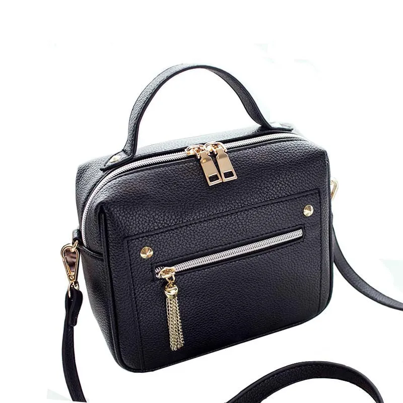 Retro Female Minimalist Crossbody Bag Small Women Shoulder Bag Tassel Women Messenger Bags Tote Handbag Designer Bolsas Feminina