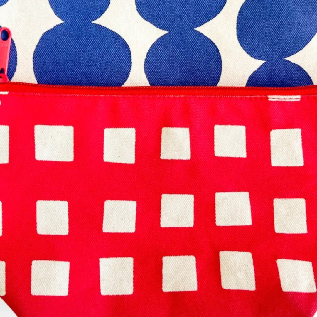 Small Canvas Zipper Pouch: Red Squares