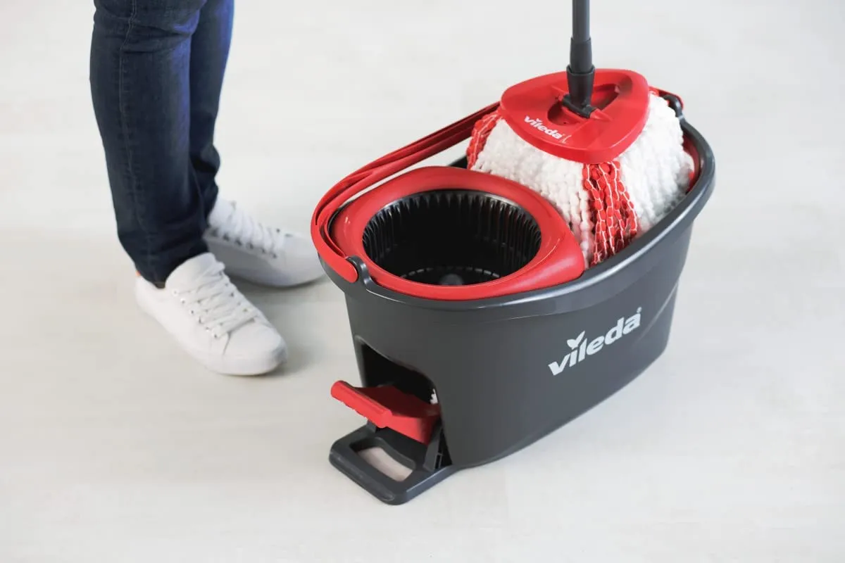 Vileda Turbo Microfibre Mop And Bucket Set, Spin Mop For Cleaning Floors includes Mop & Bucket